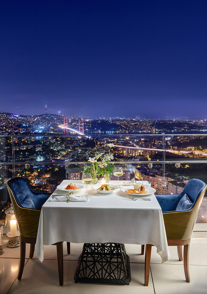 Sedat Yamak — Mimari Fotoğraf — Istanbul Mağaza Modern Architecture Photography Raffles Dış Cephe.